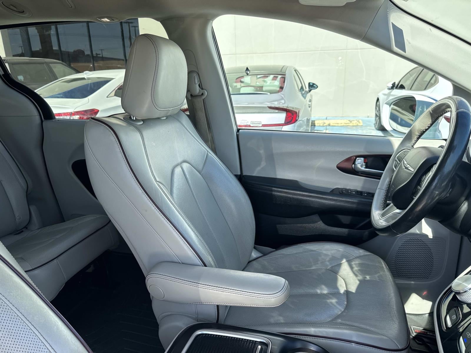 2020 Chrysler Pacifica Limited FWD