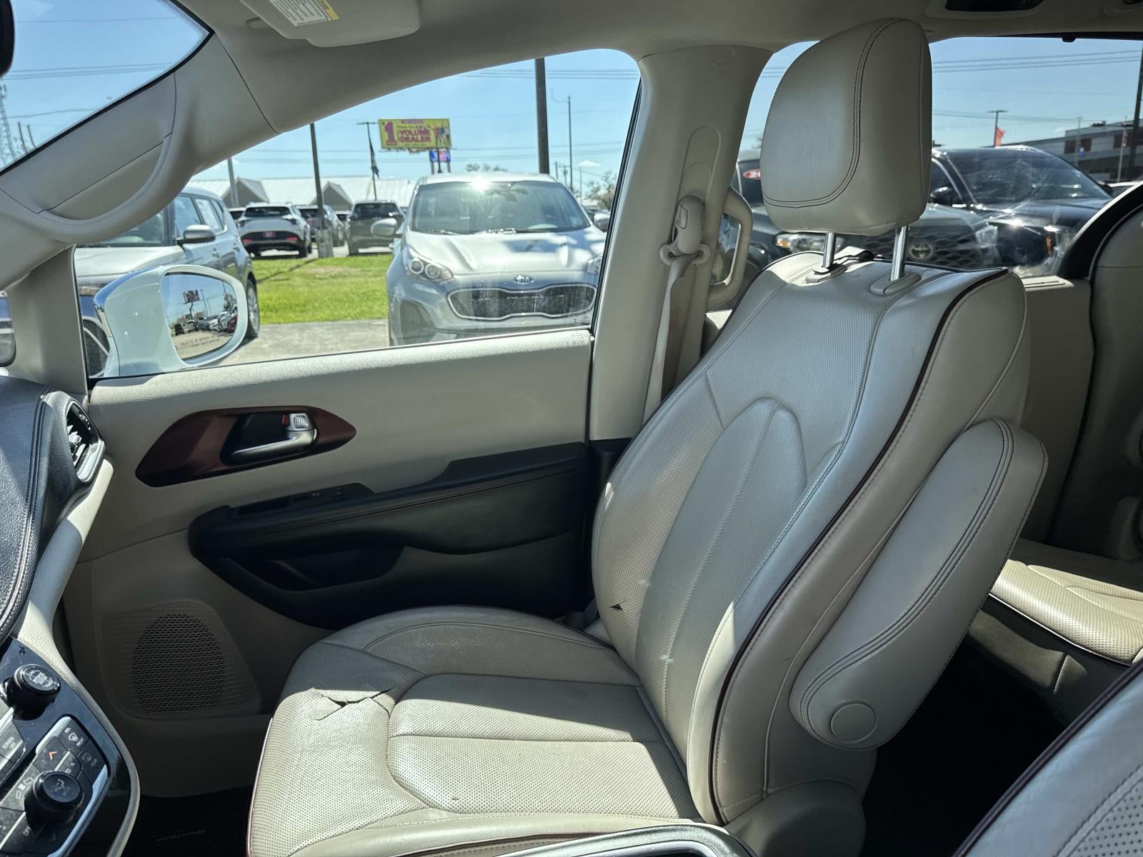 2020 Chrysler Pacifica Limited FWD