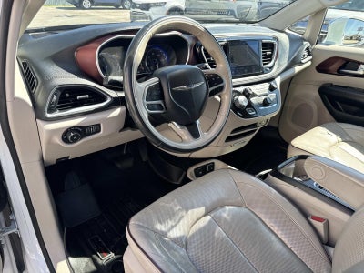 2020 Chrysler Pacifica Limited FWD