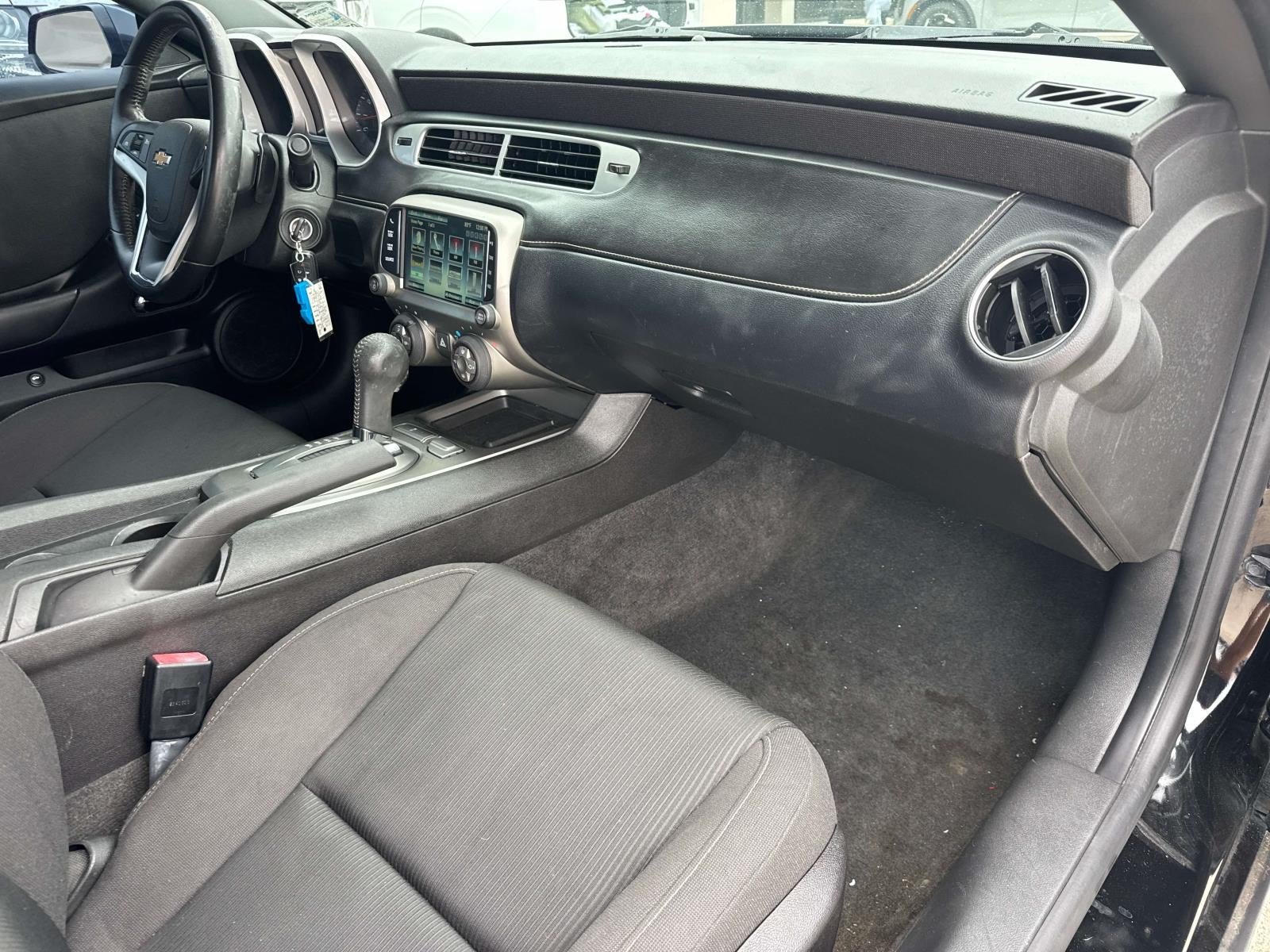 2015 Chevrolet Camaro 2dr Cpe LT w/1LT