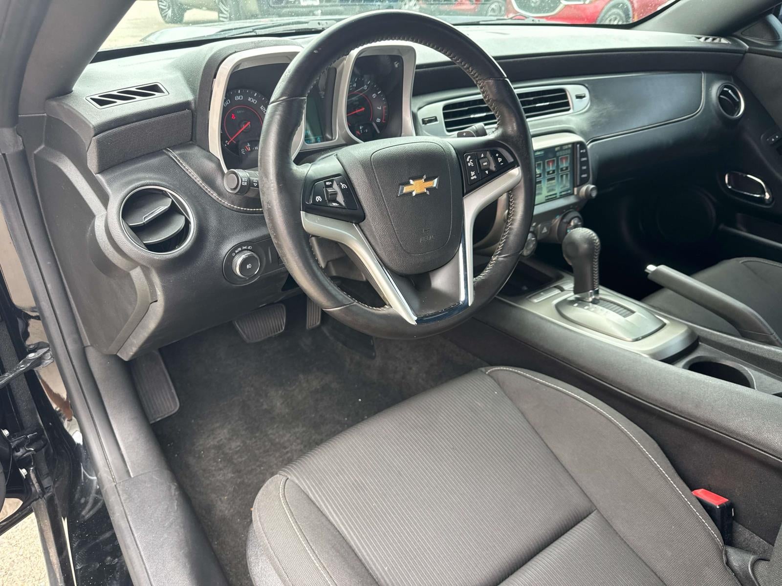 2015 Chevrolet Camaro 2dr Cpe LT w/1LT