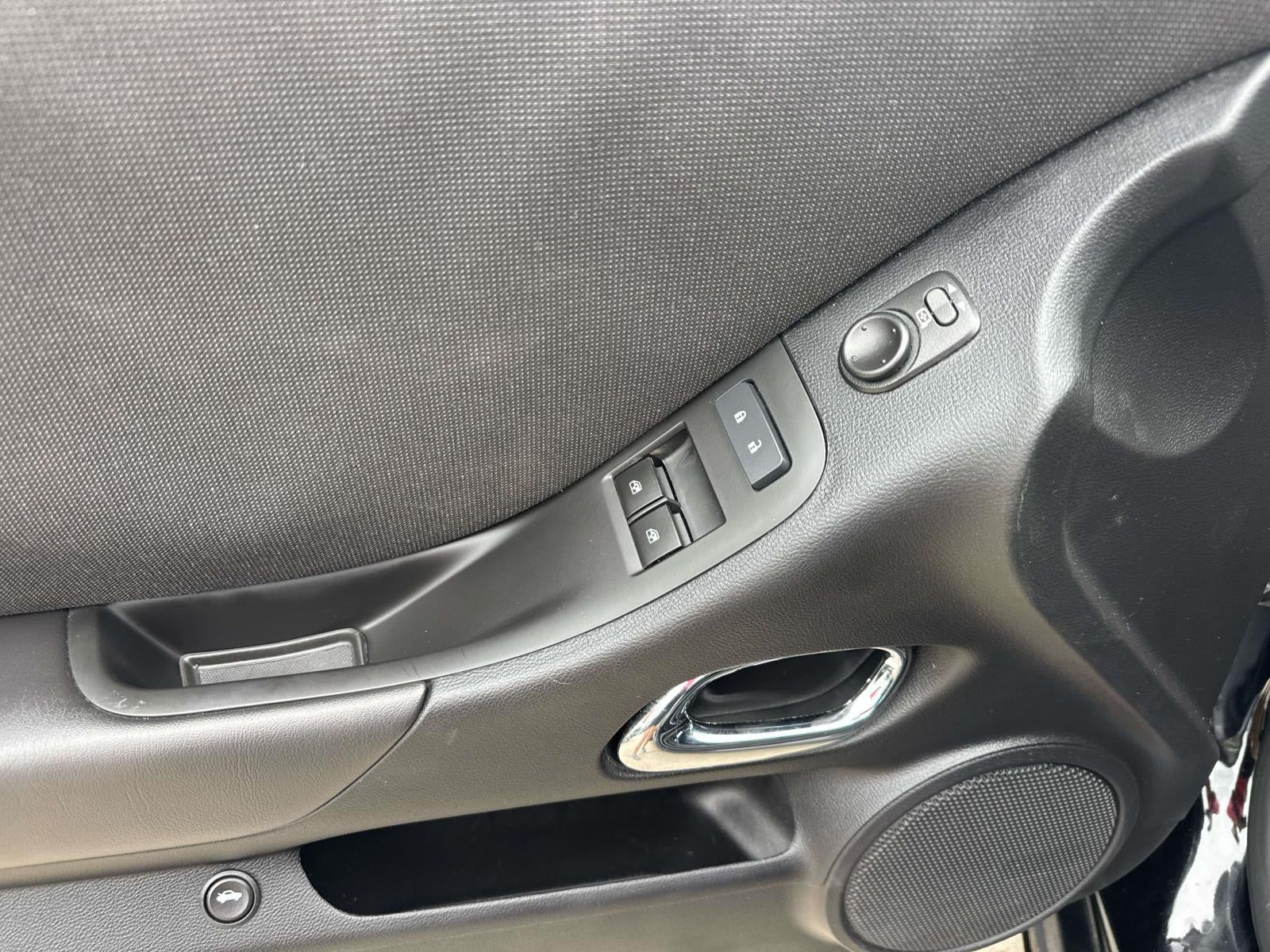 2015 Chevrolet Camaro 2dr Cpe LT w/1LT