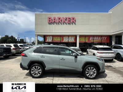 2020 Toyota RAV4 XLE Premium FWD (Natl)