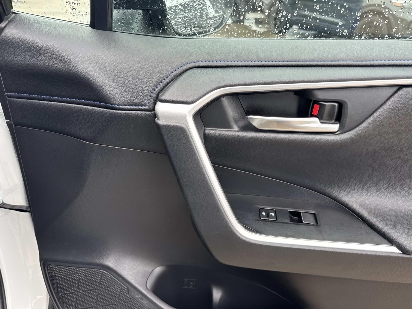2021 Toyota RAV4 Hybrid XSE AWD (Natl)