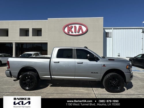 2022 RAM 2500 Big Horn 4x4 Crew Cab 6'4 Box
