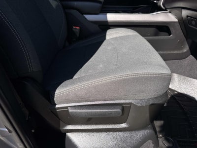 2022 RAM 2500 Big Horn 4x4 Crew Cab 6'4 Box