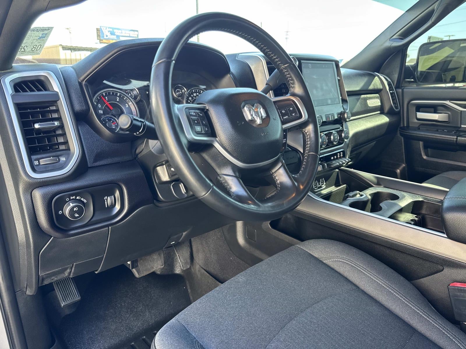 2022 RAM 2500 Big Horn 4x4 Crew Cab 6'4 Box