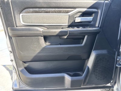 2022 RAM 2500 Big Horn 4x4 Crew Cab 6'4 Box