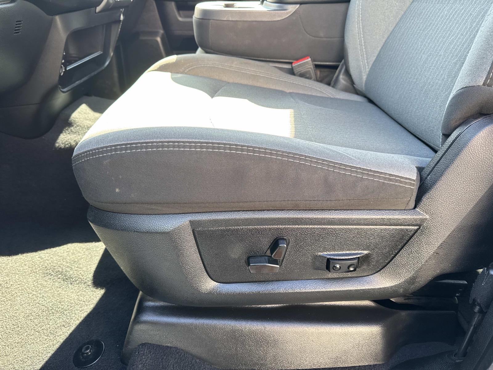 2024 RAM 2500 Big Horn 4x4 Crew Cab 6'4 Box