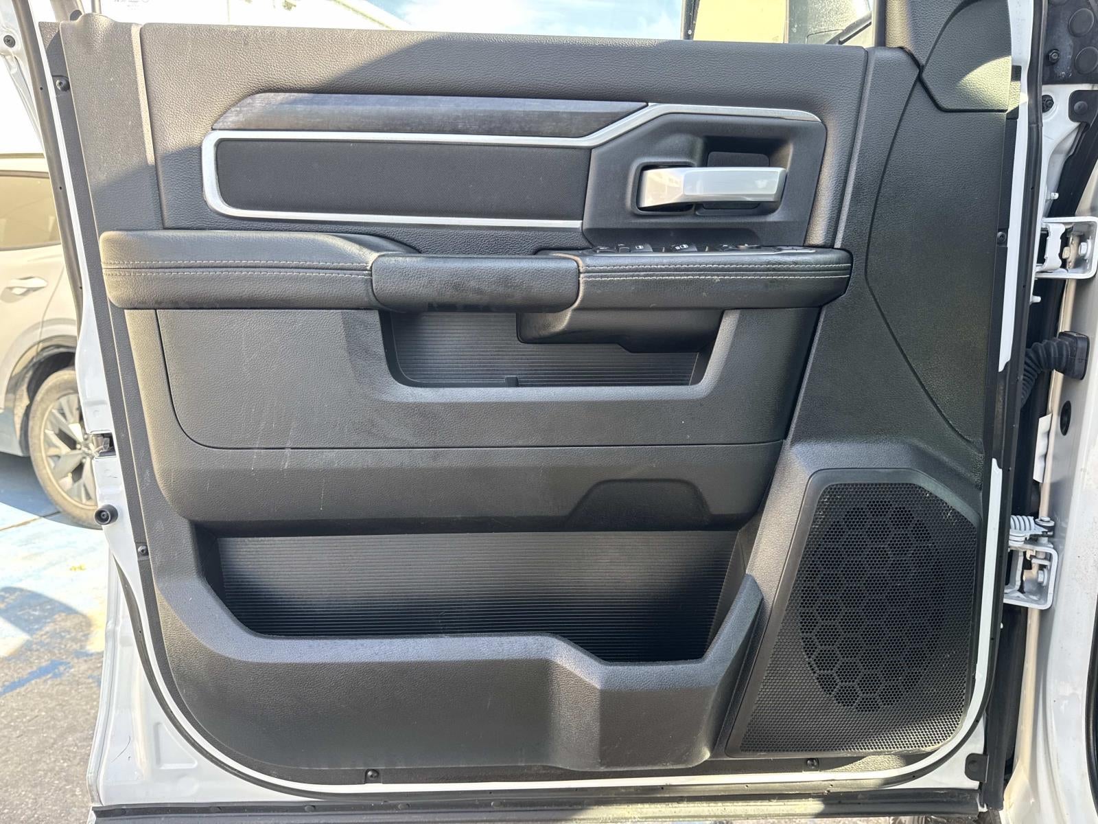 2024 RAM 2500 Big Horn 4x4 Crew Cab 6'4 Box