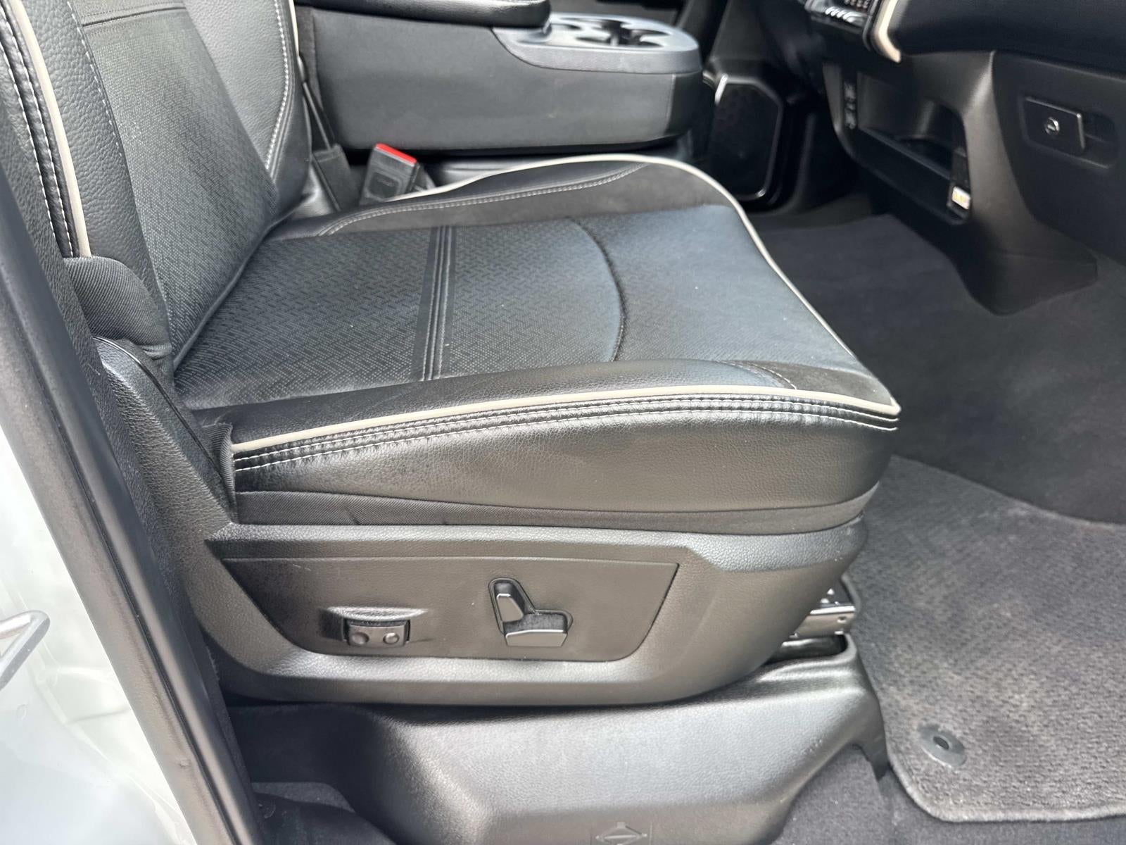 2024 RAM 2500 Laramie 4x4 Crew Cab 6'4 Box