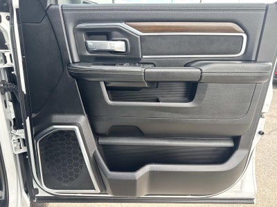 2024 RAM 2500 Laramie 4x4 Crew Cab 6'4 Box