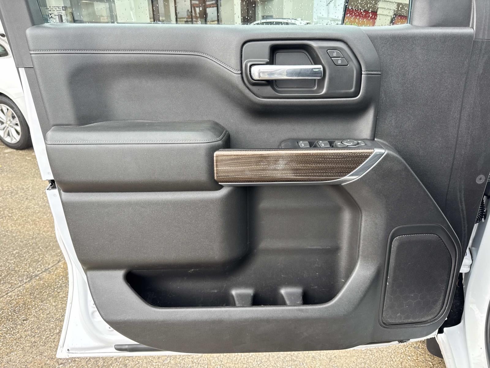 2020 Chevrolet Silverado 1500 2WD Crew Cab 147 LT