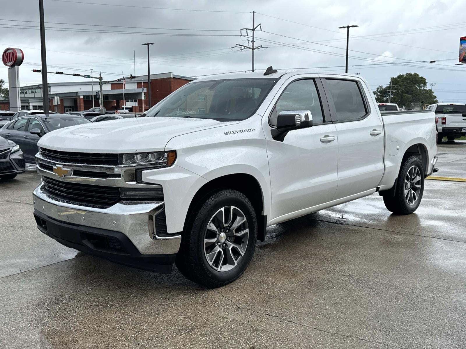 2020 Chevrolet Silverado 1500 2WD Crew Cab 147 LT