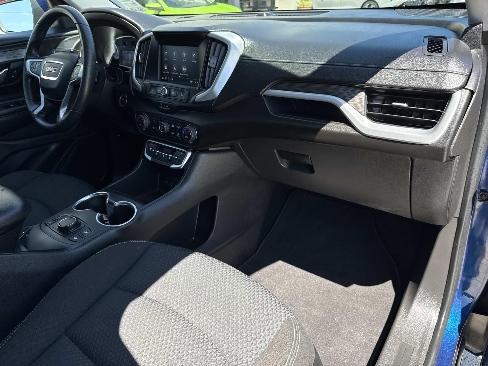 2022 GMC Terrain FWD 4dr SLE