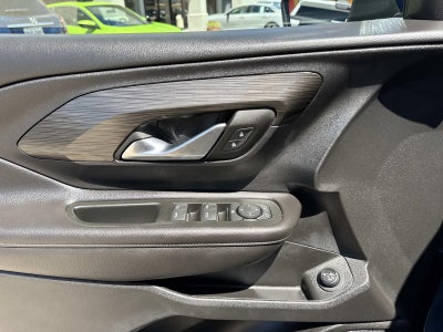 2022 GMC Terrain FWD 4dr SLE