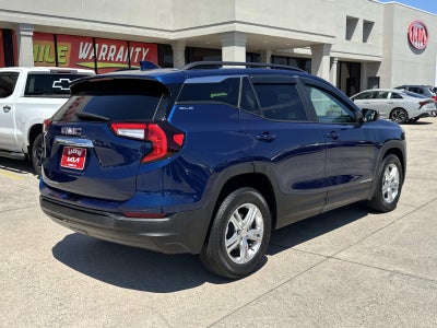 2022 GMC Terrain FWD 4dr SLE