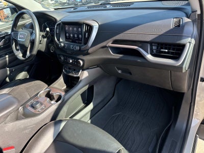 2022 GMC Terrain AWD 4dr AT4