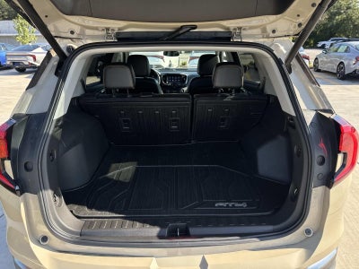 2022 GMC Terrain AWD 4dr AT4