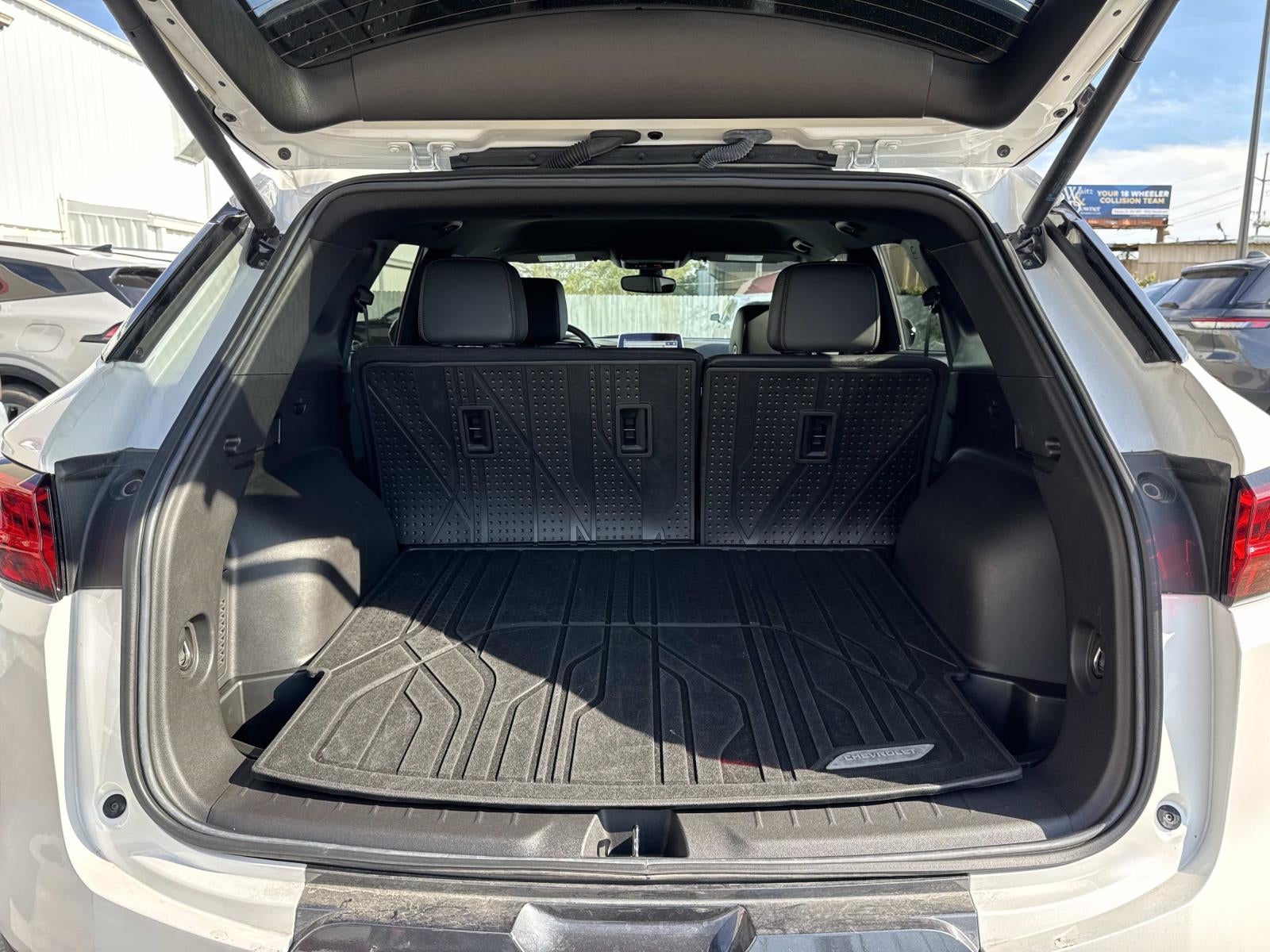 2023 Chevrolet Blazer FWD 4dr Premier