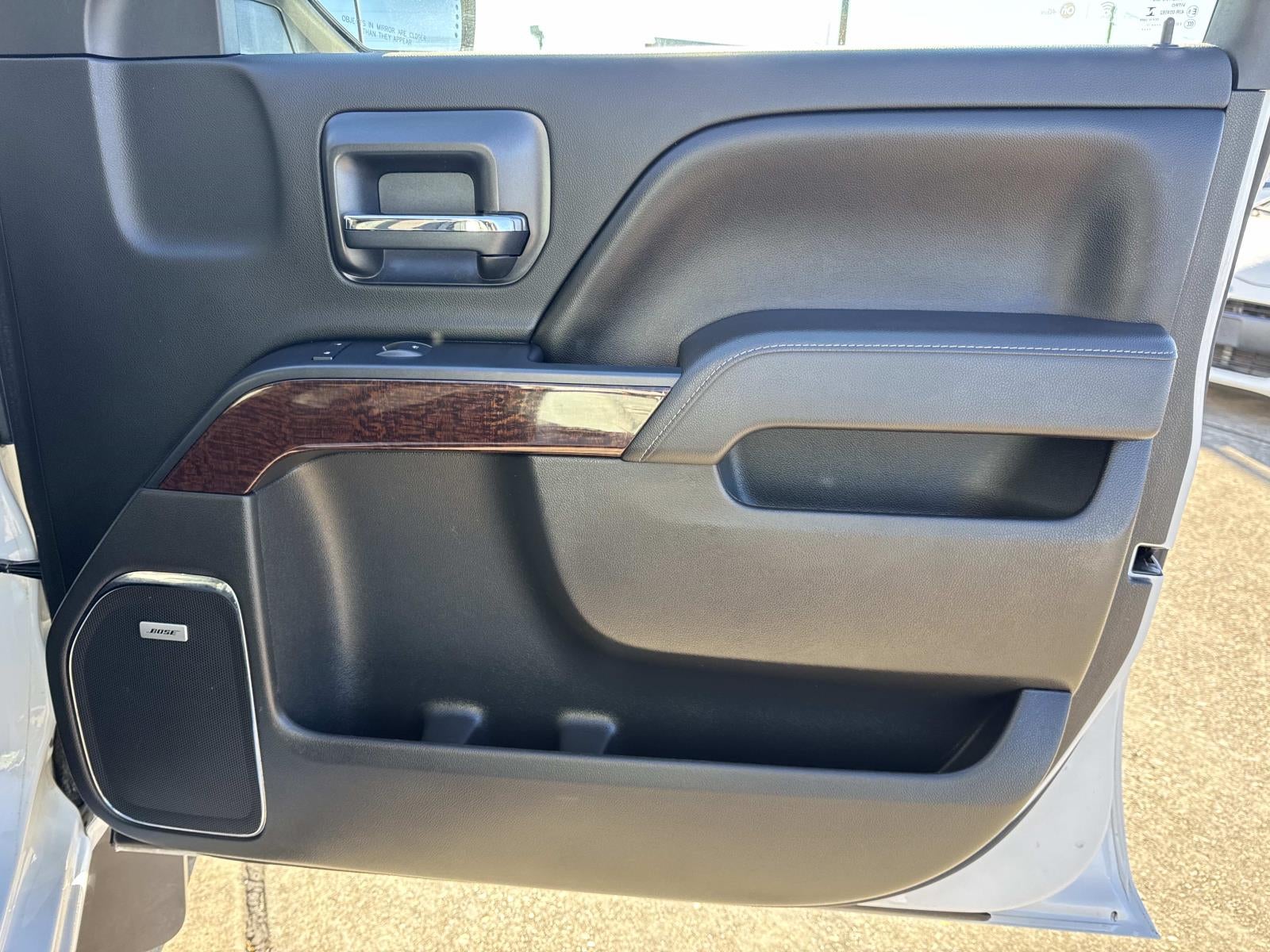 2017 GMC Sierra 1500 2WD Crew Cab 143.5 SLT