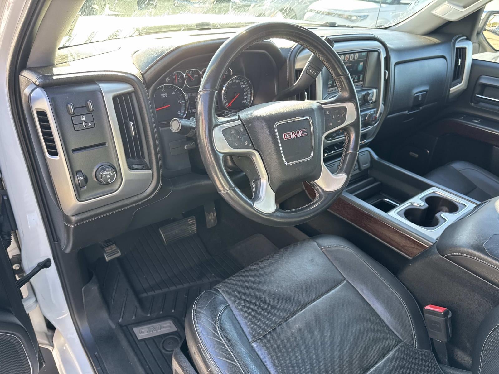 2017 GMC Sierra 1500 2WD Crew Cab 143.5 SLT