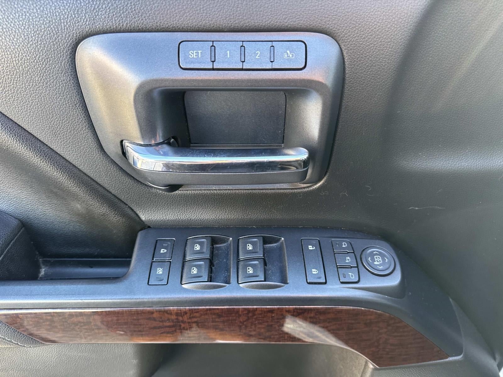 2017 GMC Sierra 1500 2WD Crew Cab 143.5 SLT