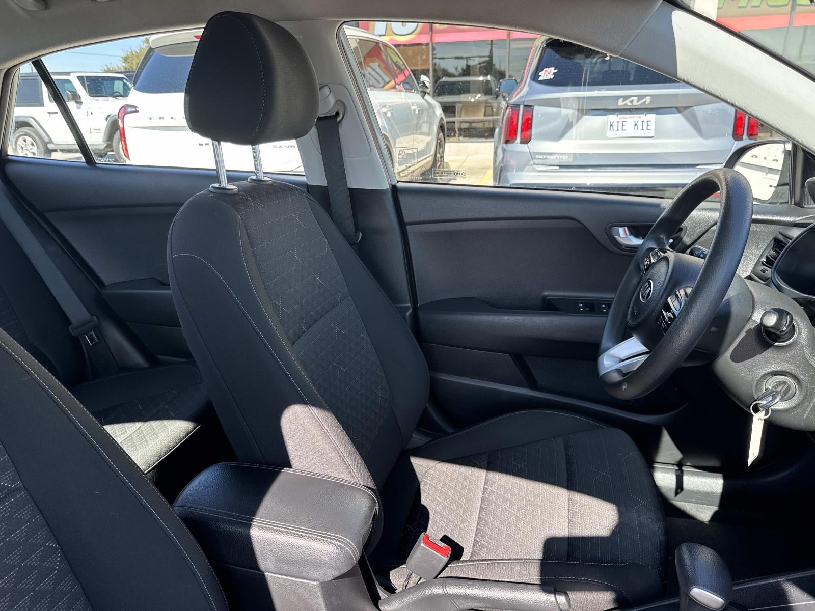 2021 Kia Rio S IVT