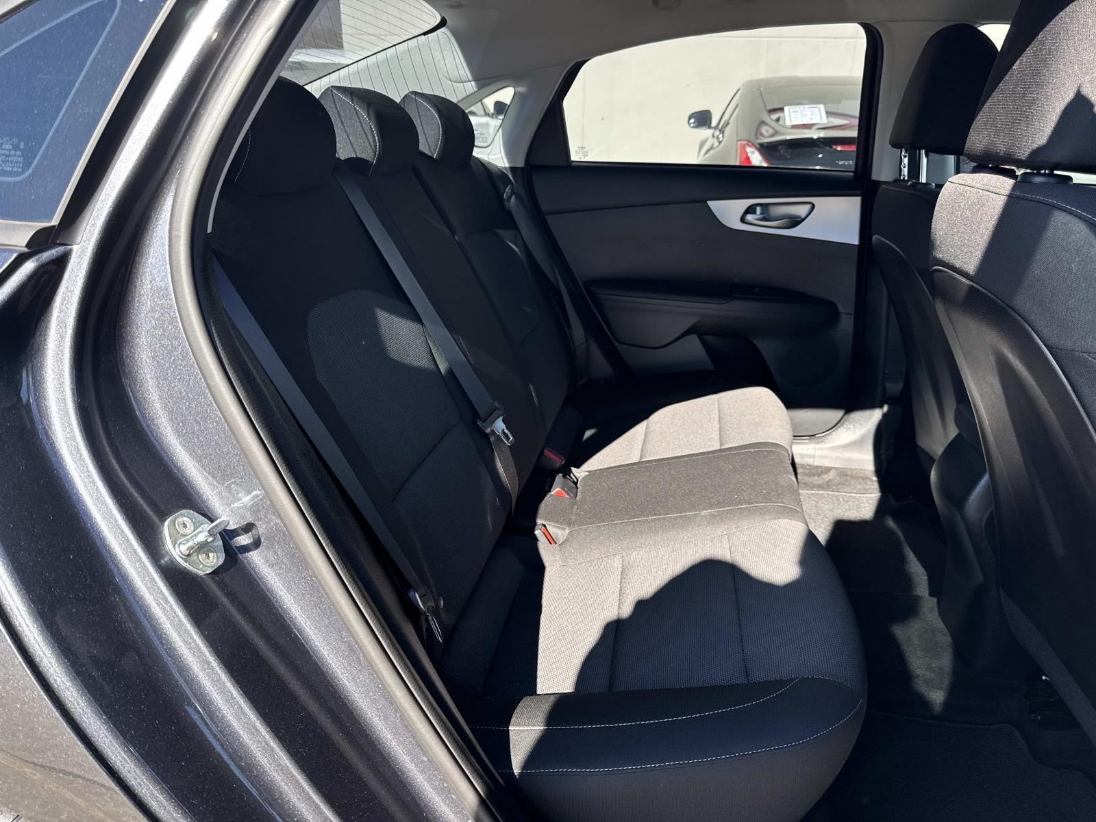 2022 Kia Forte LXS IVT