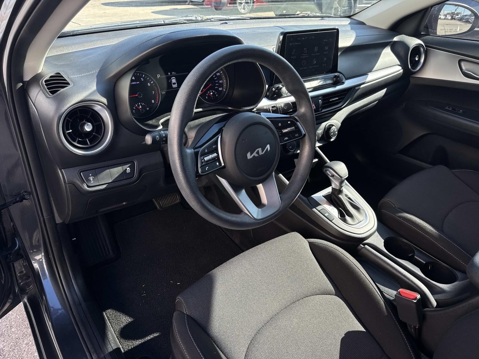 2022 Kia Forte LXS IVT