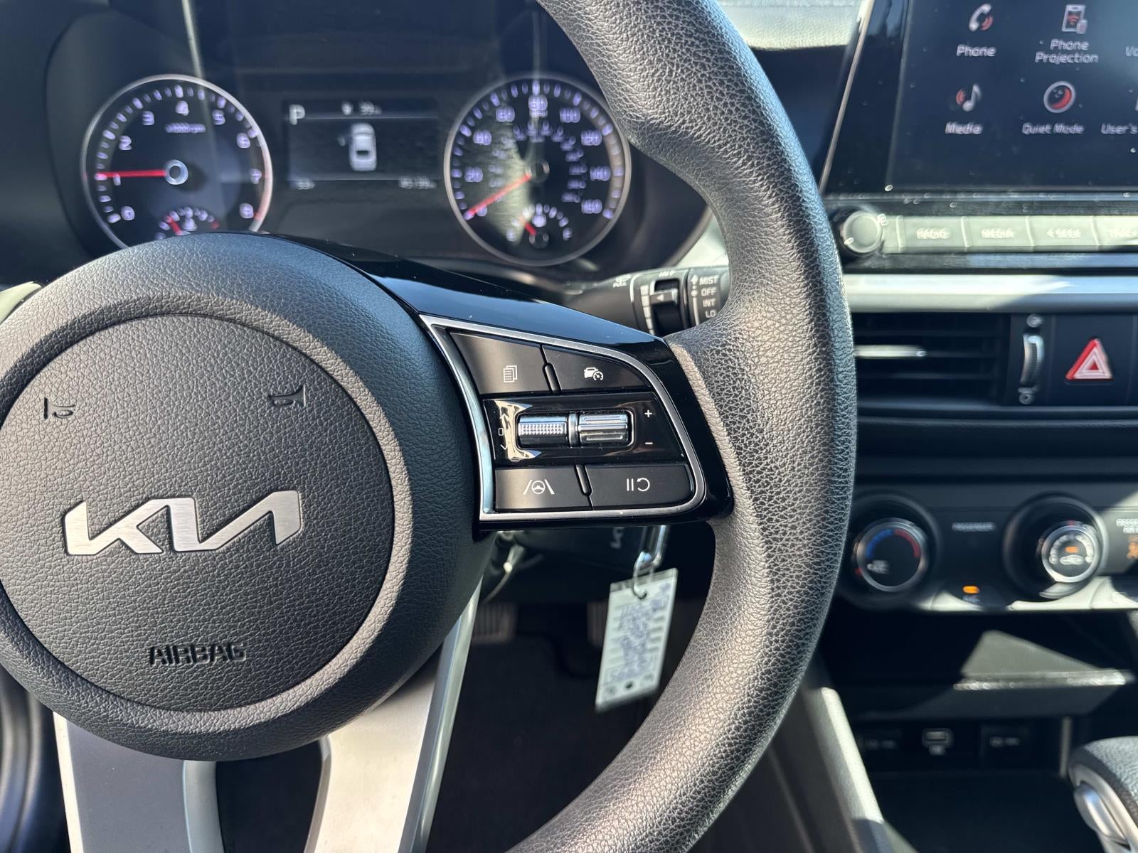 2022 Kia Forte LXS IVT