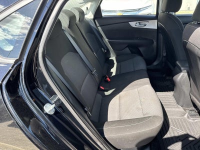 2023 Kia Forte LXS IVT