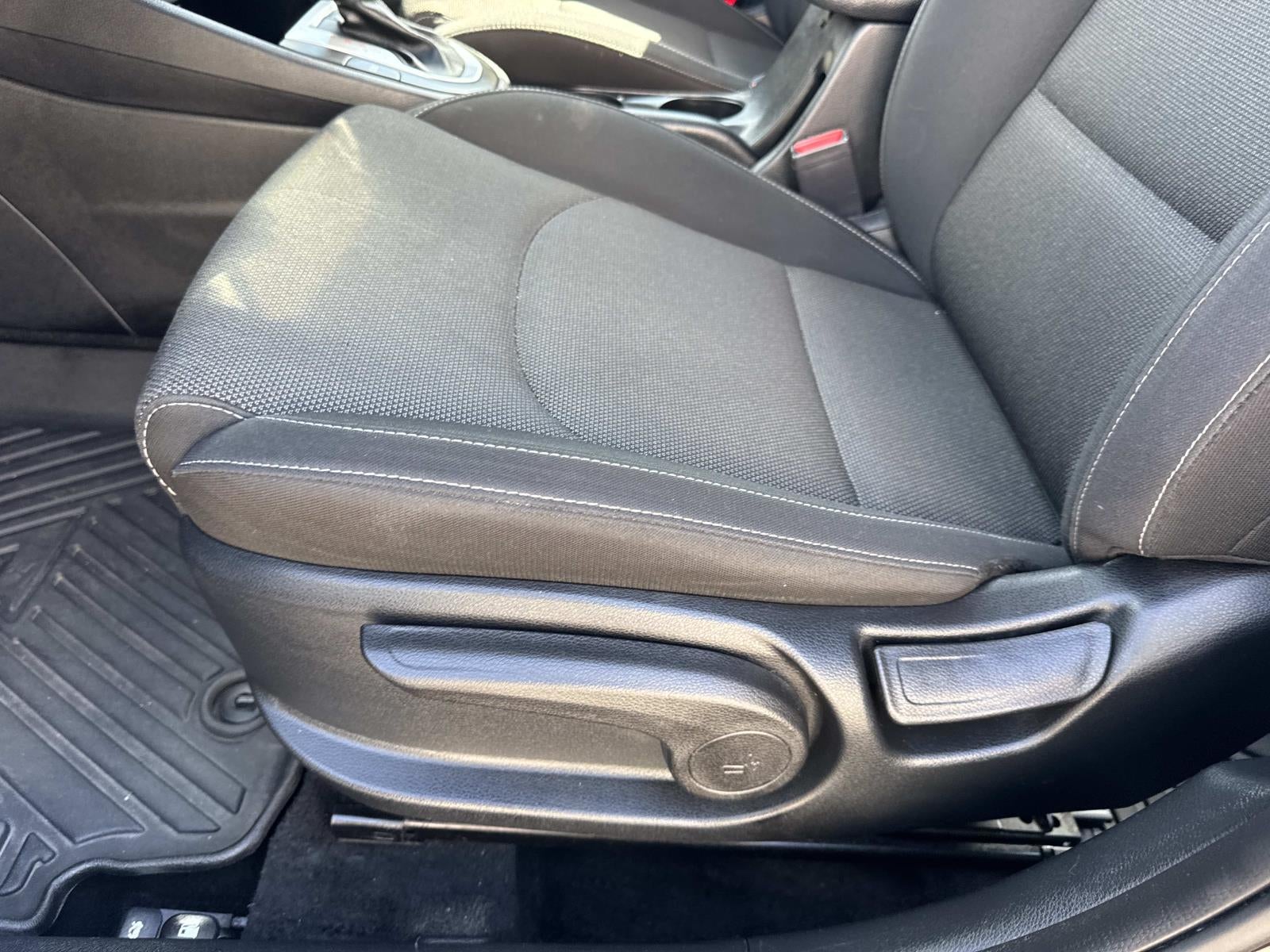 2023 Kia Forte LXS IVT