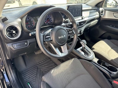 2023 Kia Forte LXS IVT