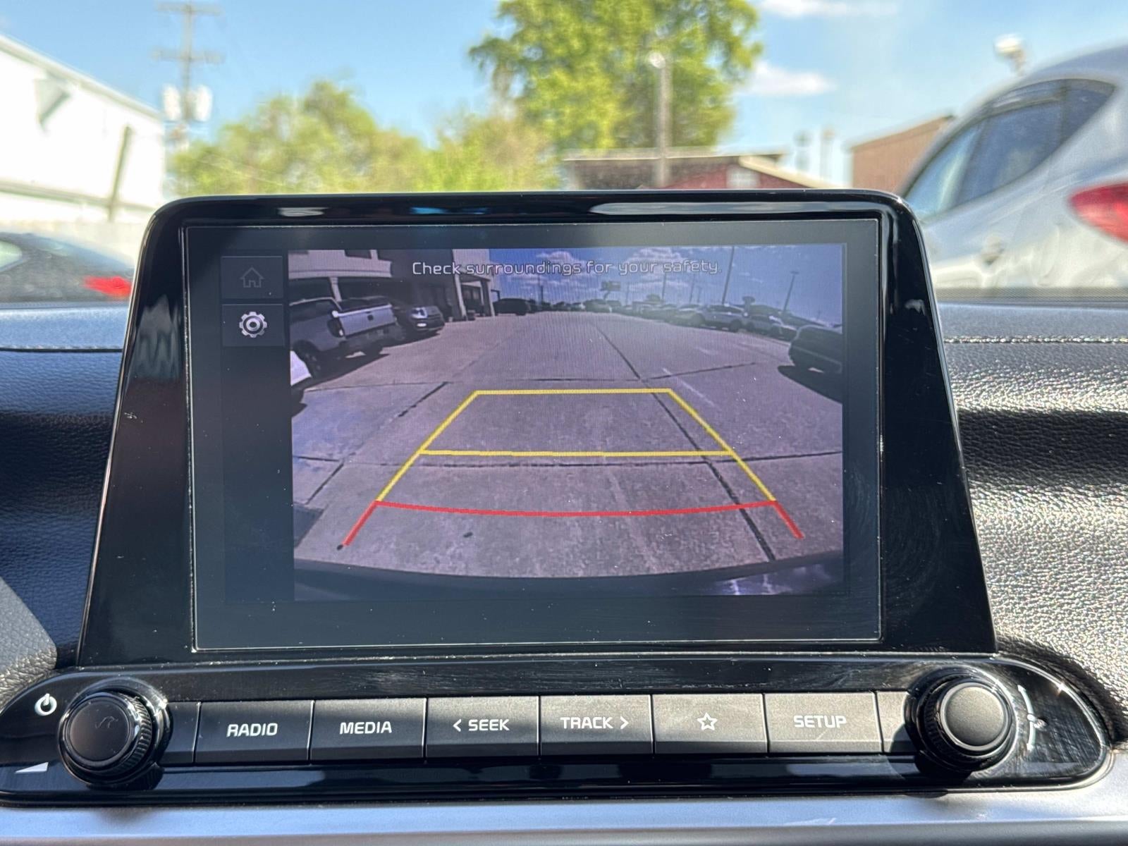 2023 Kia Forte LXS IVT