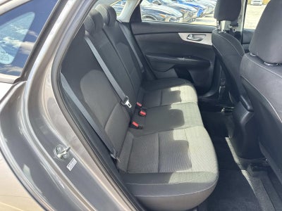 2023 Kia Forte LXS IVT