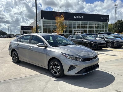 2023 Kia Forte LXS IVT
