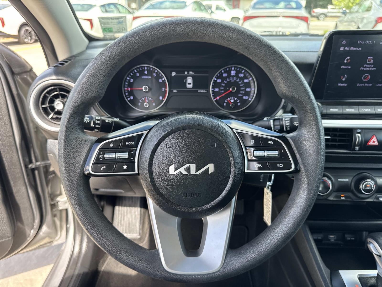 2023 Kia Forte LXS IVT