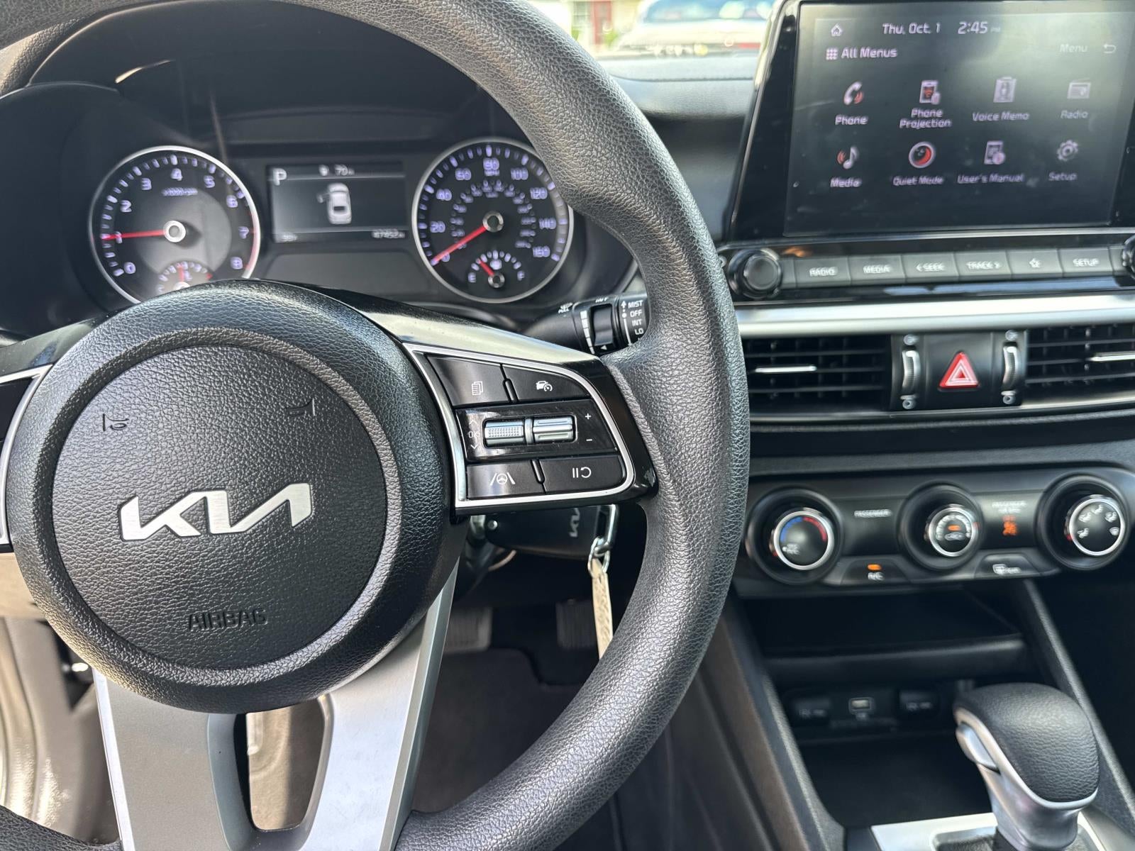 2023 Kia Forte LXS IVT
