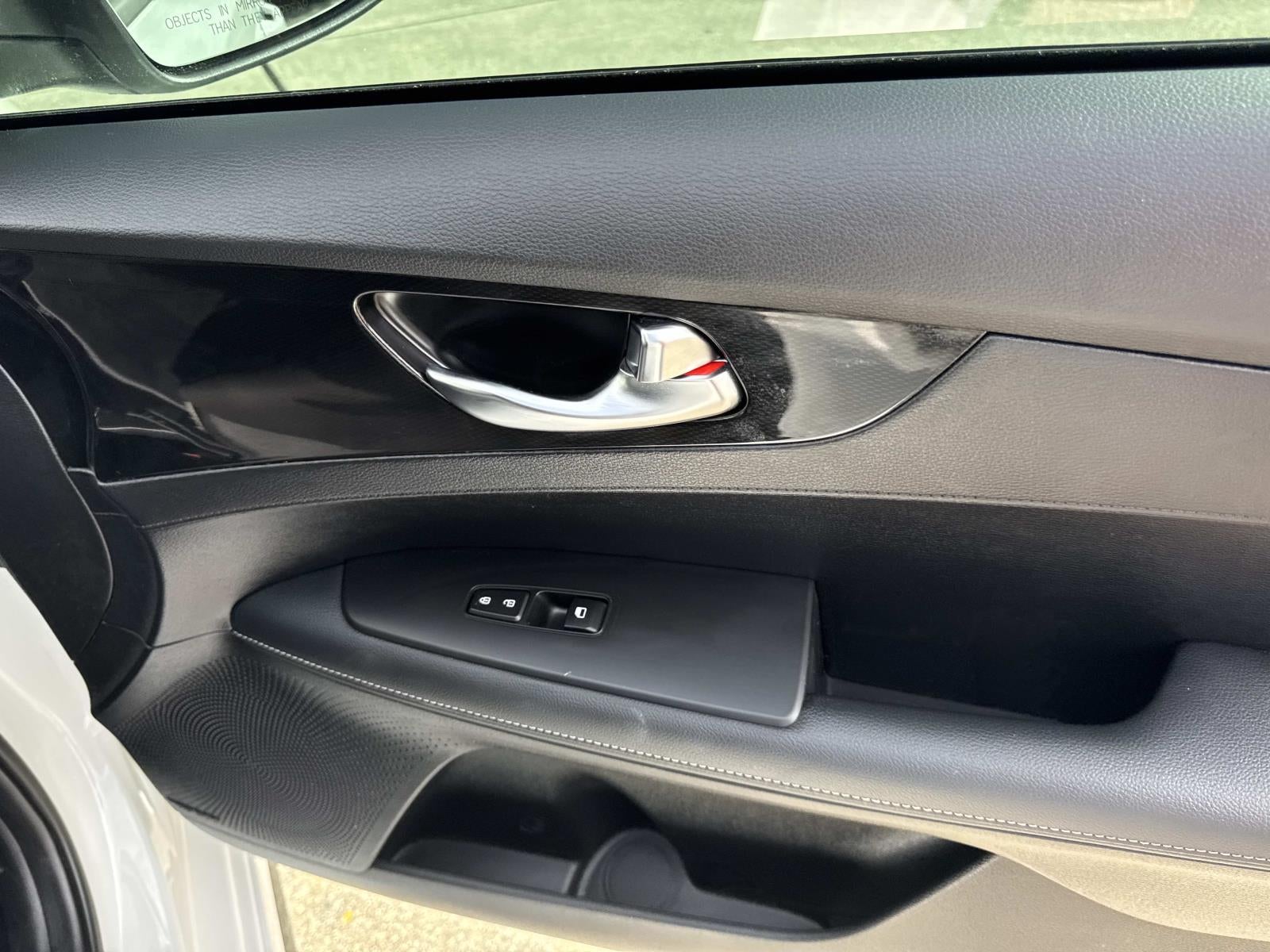 2024 Kia Forte GT-Line IVT