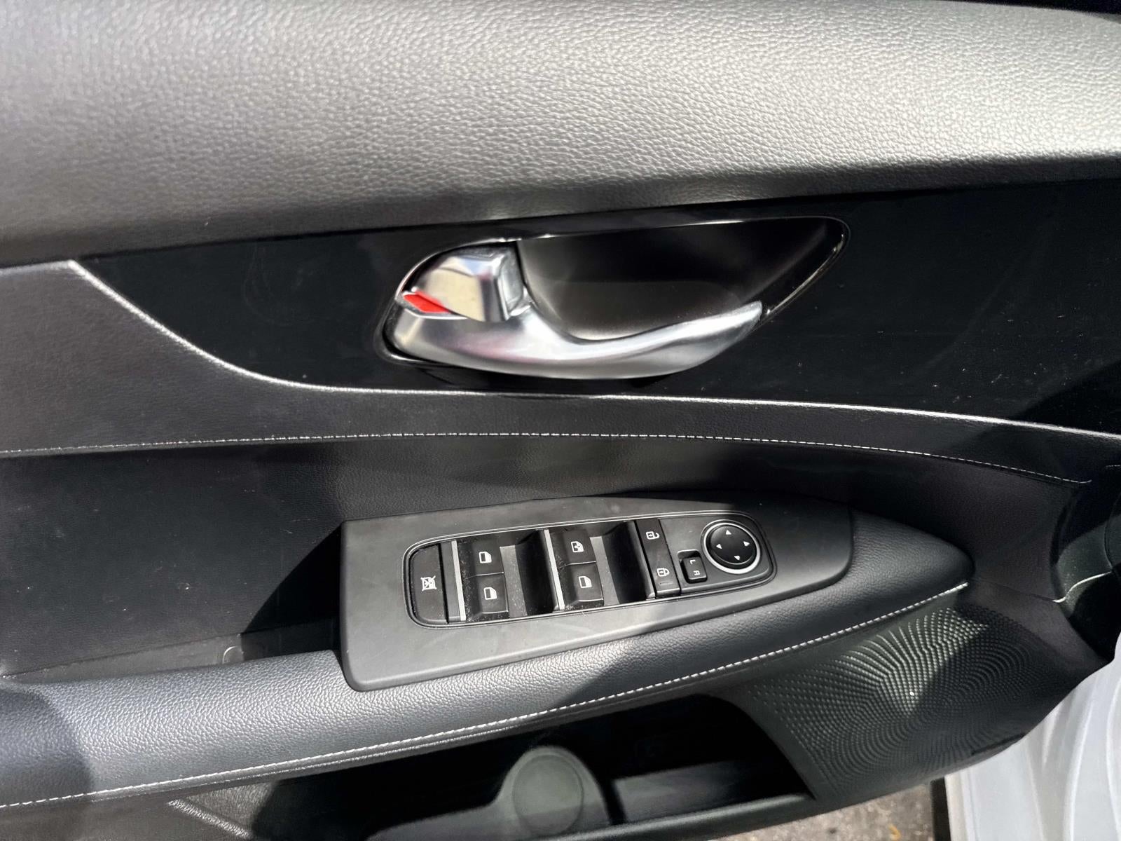 2024 Kia Forte GT-Line IVT