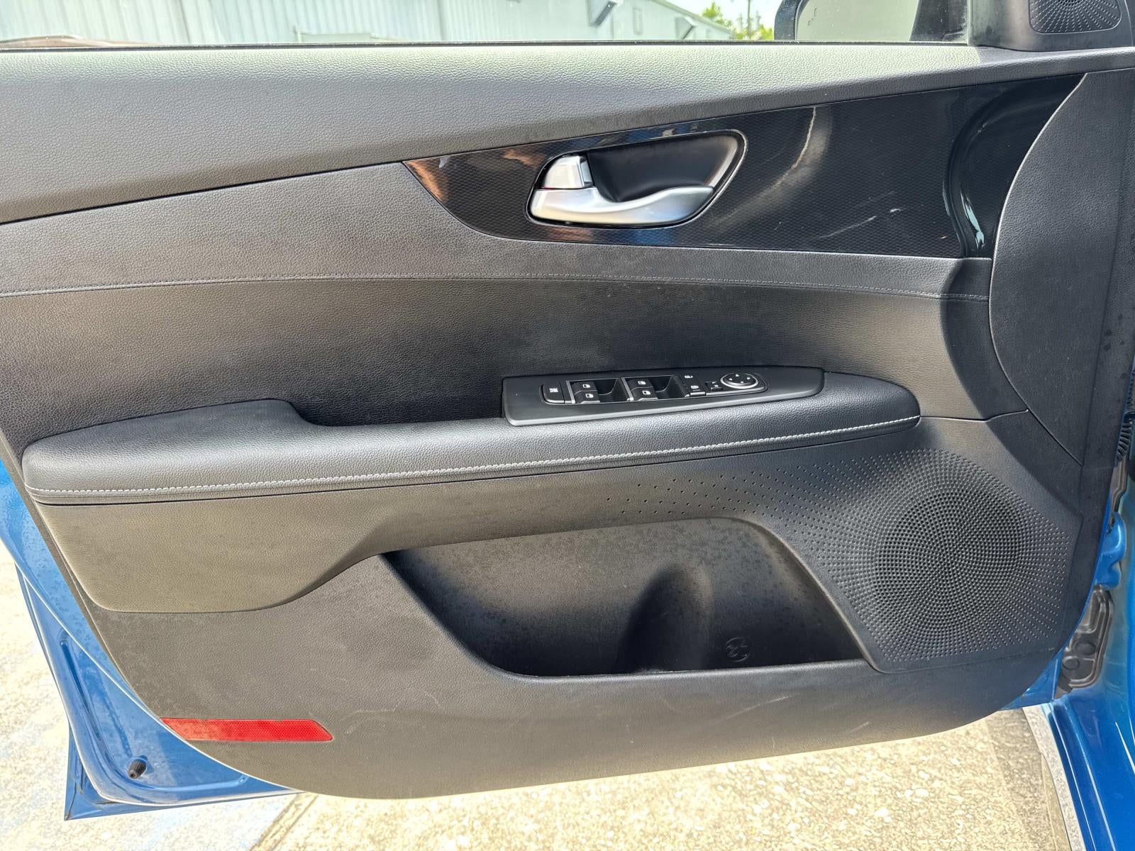2023 Kia Forte GT-Line IVT