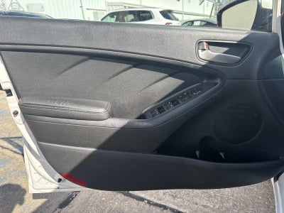 2017 Kia Forte LX Auto