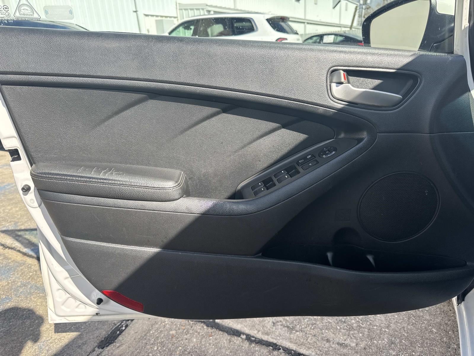 2017 Kia Forte LX Auto