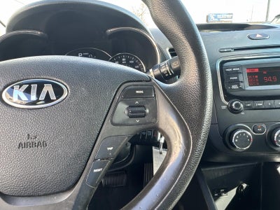 2017 Kia Forte LX Auto