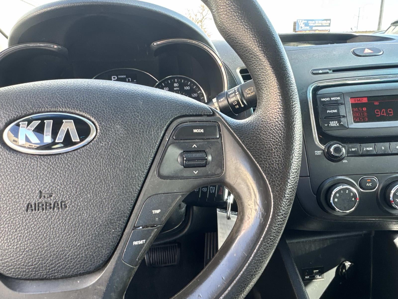 2017 Kia Forte LX Auto