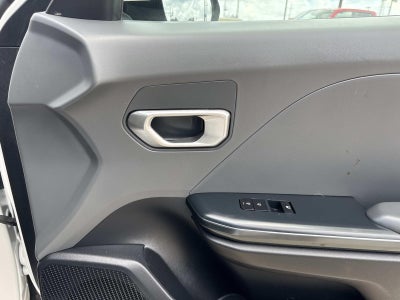 2025 Kia K4 LXS FWD