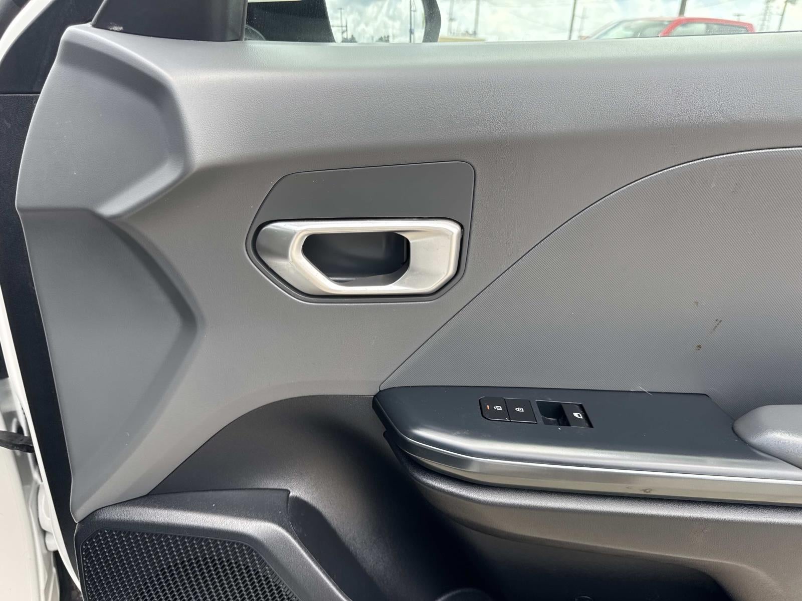 2025 Kia K4 LXS FWD