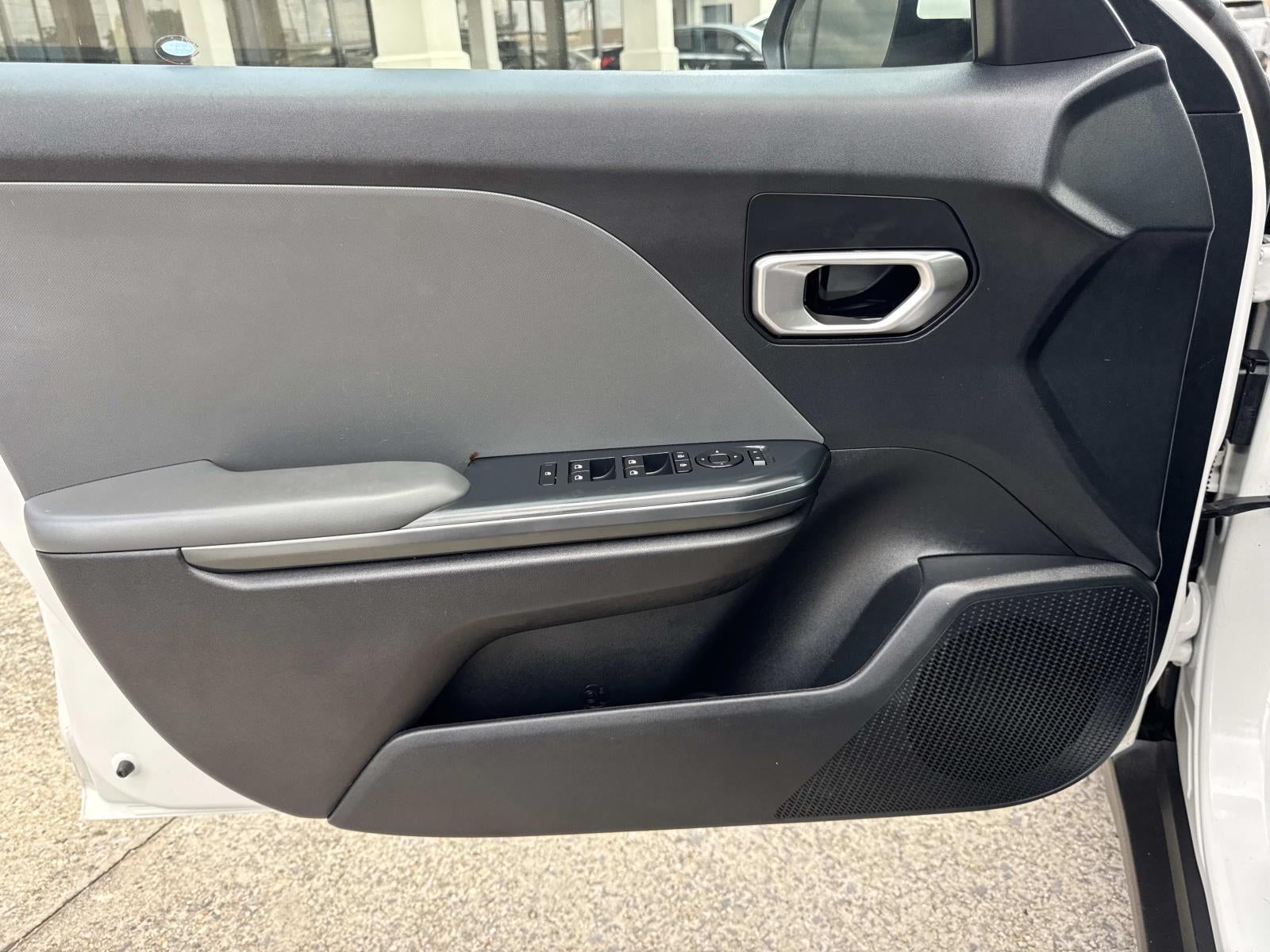 2025 Kia K4 LXS FWD