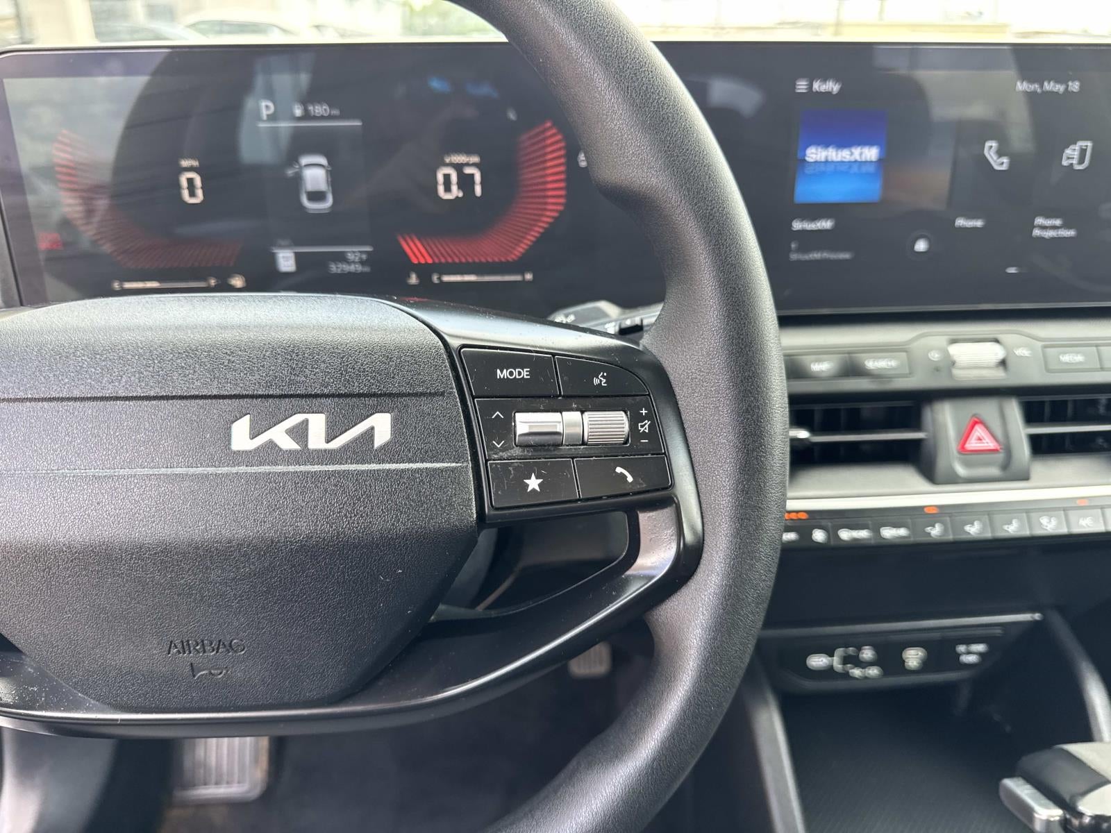 2025 Kia K4 LXS FWD